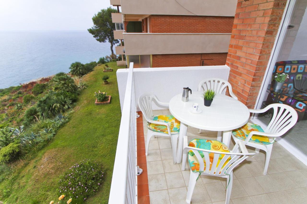 萨洛Cabo Menor 2 Planet Costa Dorada公寓 外观 照片