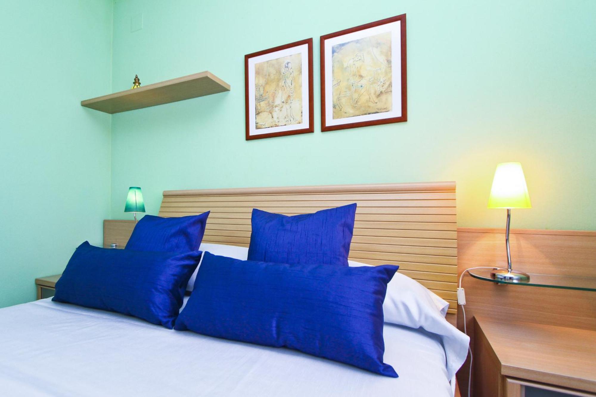 萨洛Cabo Menor 2 Planet Costa Dorada公寓 外观 照片